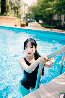 美丽女邻居2中文在线看